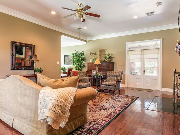 5th image of 1152 Bear Creek Cir
