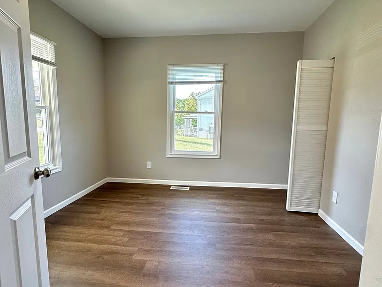 2205 Easley Ave — Photo 13