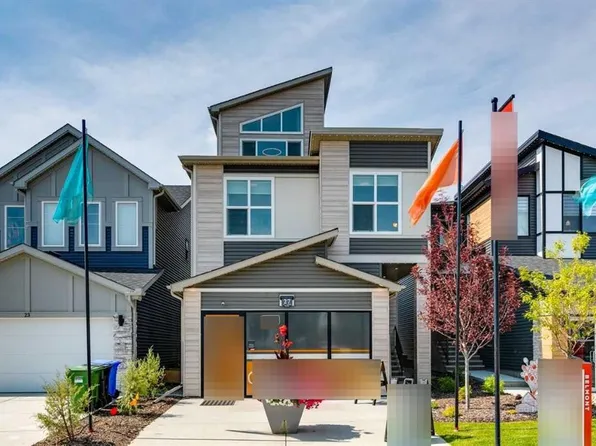 27 E Belmont Pl SW, Calgary, AB T2X 5T6