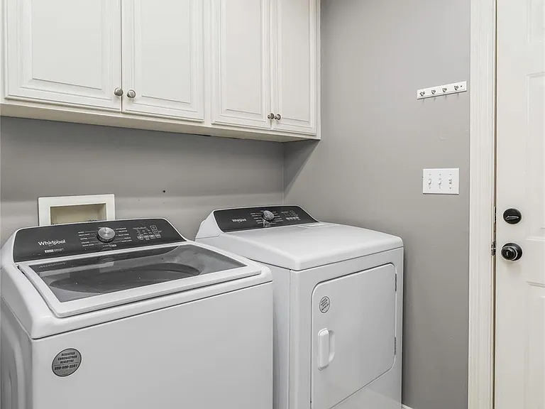 1014 Creole Dr — Photo 16