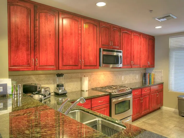 301 Mission Ave #503 — Photo 11