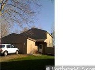 1032 105th Ave NW, Coon Rapids, MN 55433