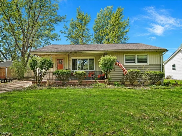 7374 Ranier Trl, Youngstown, OH 44512