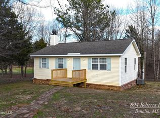 894 Rebecca Dr, Byhalia, MS 38611