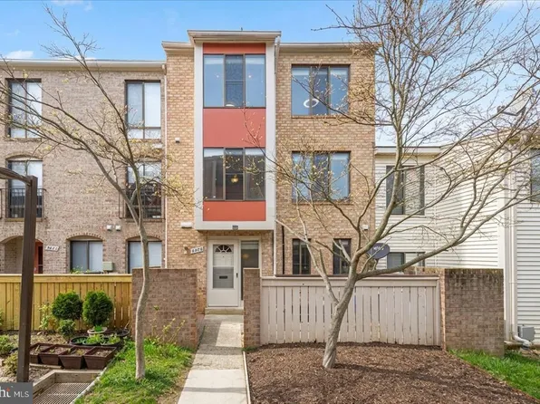 9685 Brassie Way, Gaithersburg, MD 20886