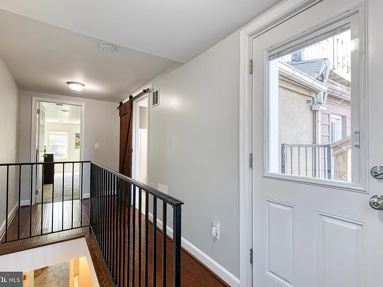 2218 Fleet St — Photo 27