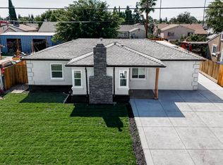 571 Michigan Ave, Manteca, CA 95337