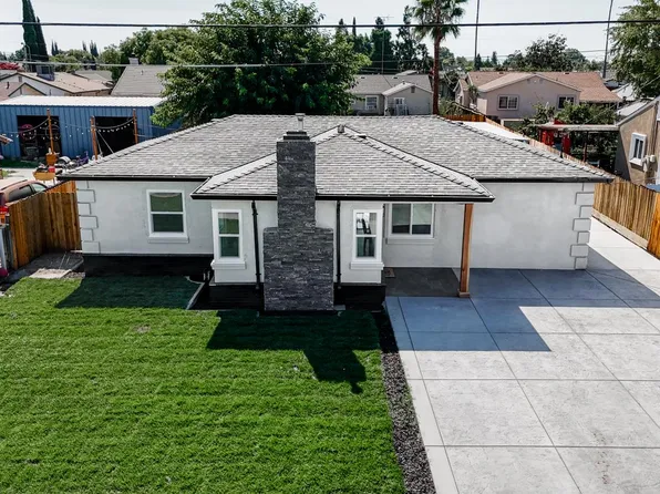 571 Michigan Ave, Manteca, CA 95337