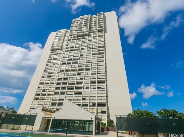 1717 Mott Smith Dr APT 1413, Honolulu, HI 96822