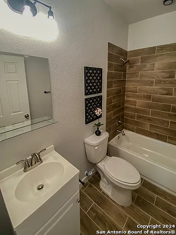 143 Lucas St #201 — Photo 9