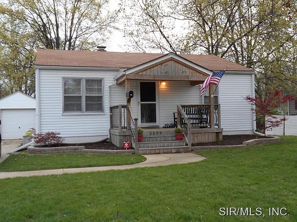 1st image of 2309 Woodlawn Ave