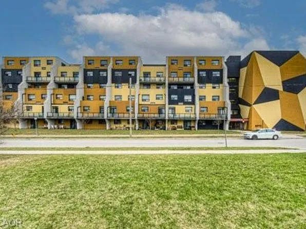 185 Kehl St #214, Kitchener, ON N2M 5B9