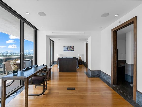 4th image of 5875 Collins Ave APT 1402
