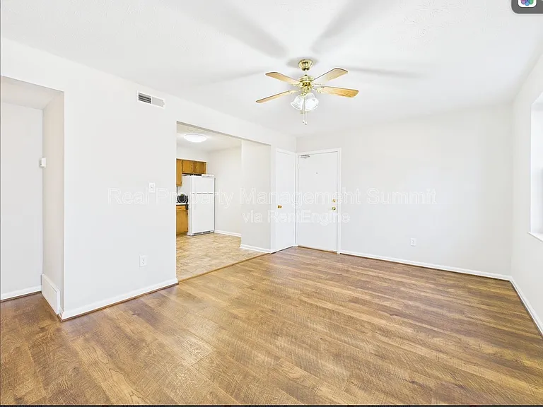 2407 Bare St. — Photo 13
