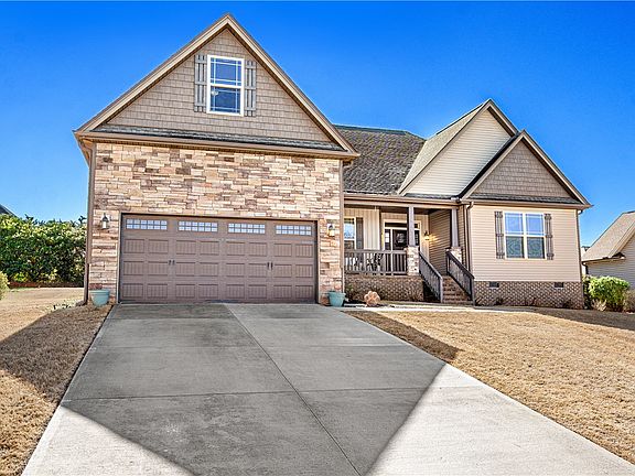 2nd image of 409 Coldstream Ct