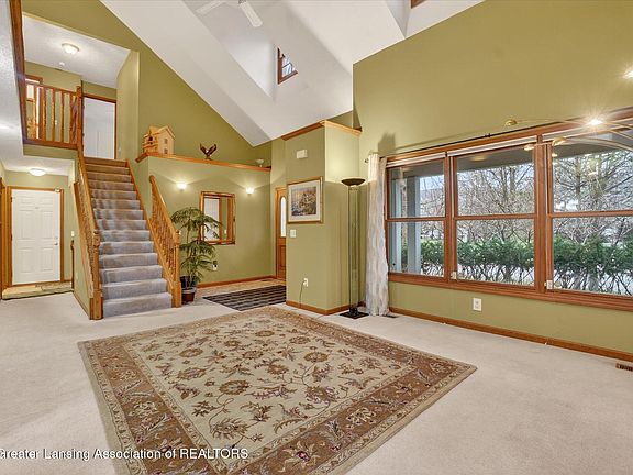 4th image of 2460 Sanibel Holw