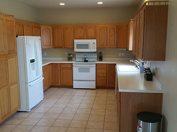 5th image of 1104 W 11th St