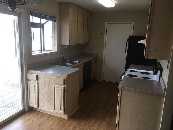 2nd image of 1212 N 49th Ter