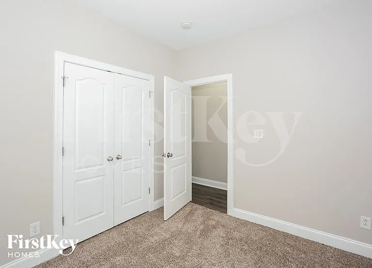 1391 Napa St NW — Photo 10