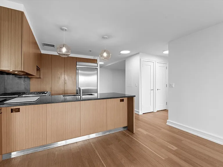 1280 5th Ave #10B — Photo 8
