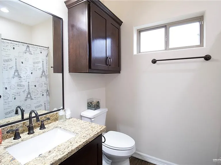 2901 E Imperial Oaks Dr — Photo 10