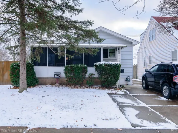 643 Garfield Ave, Lincoln Park, MI 48146