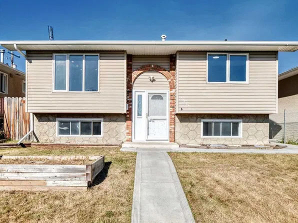 235 S Margate Close NE, Calgary, AB T2A 3E5