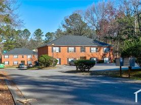 1011 Beatty Rd