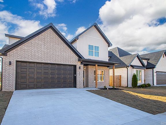3rd image of 307 Kanis Ridge Dr