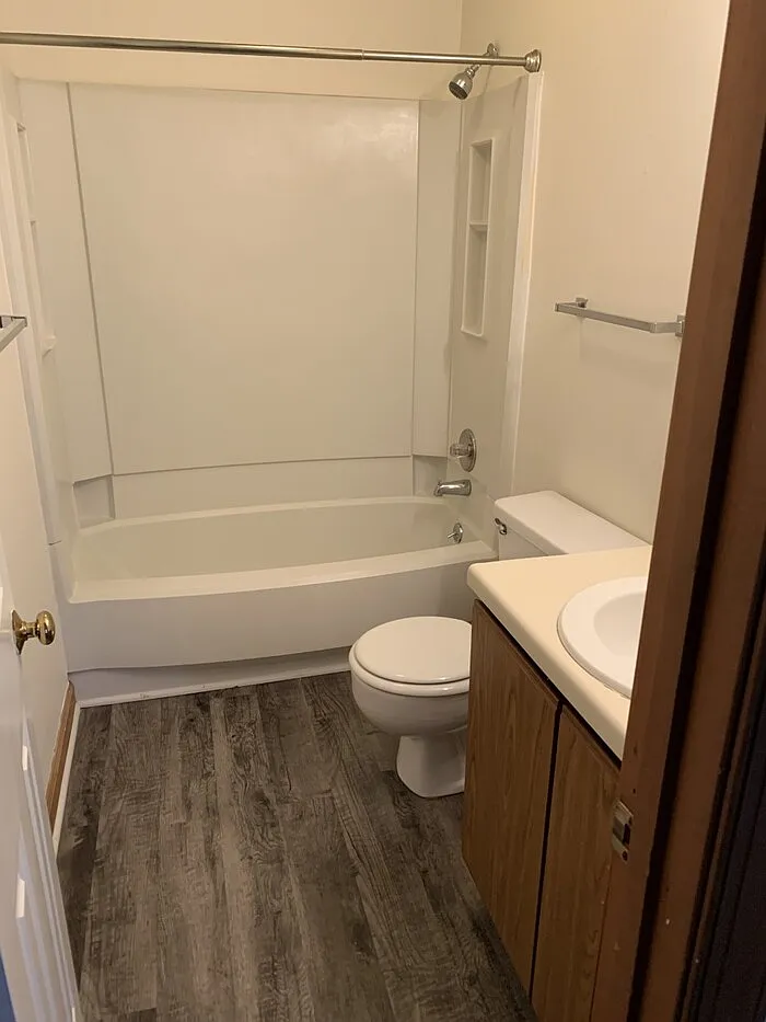 2 bed, 2.0 bath, $1,295 — Photo 2