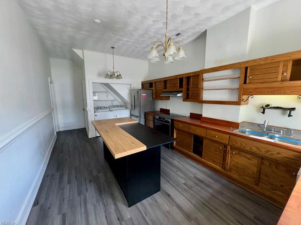 511 Hampton Pl, Portsmouth, VA 23704