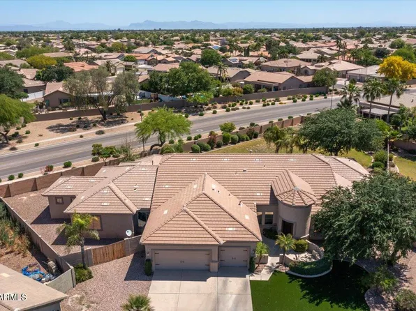 2644 E COLONIAL Court, Chandler, AZ 85249