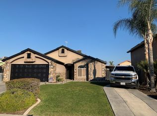 2306 Twilight Ct, Delano, CA 93215