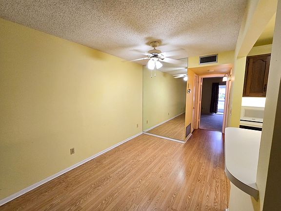 5th image of 29 Vista Gardens Trl APT 104