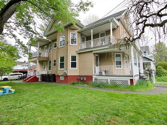2nd image of 33 Noble St