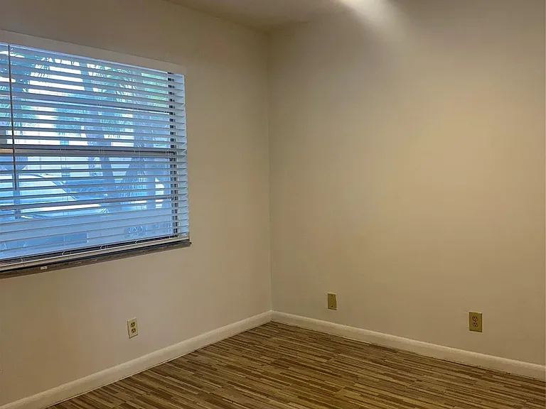 3212 NW 103rd Ter #107-B — Photo 12