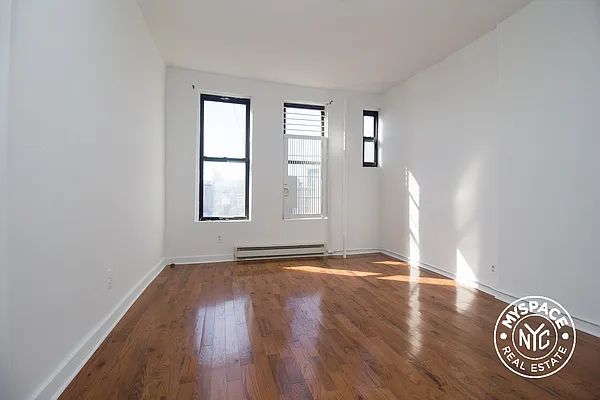 Rented by MySpaceNYC | media 38