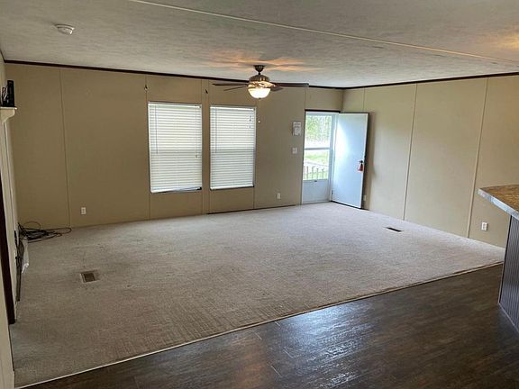5th image of 166 Clayton Dr