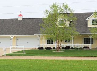 4828 W 4th St, Waterloo, IA 50701