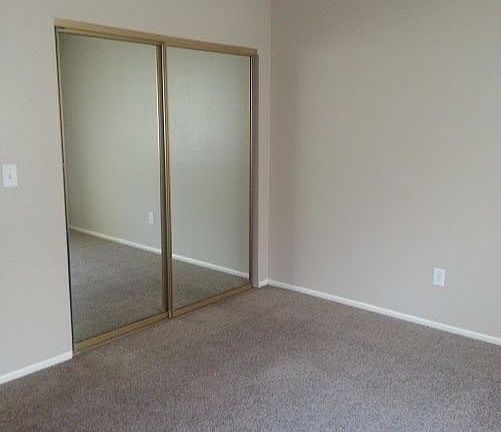 4th image of 4702 Obannon Dr