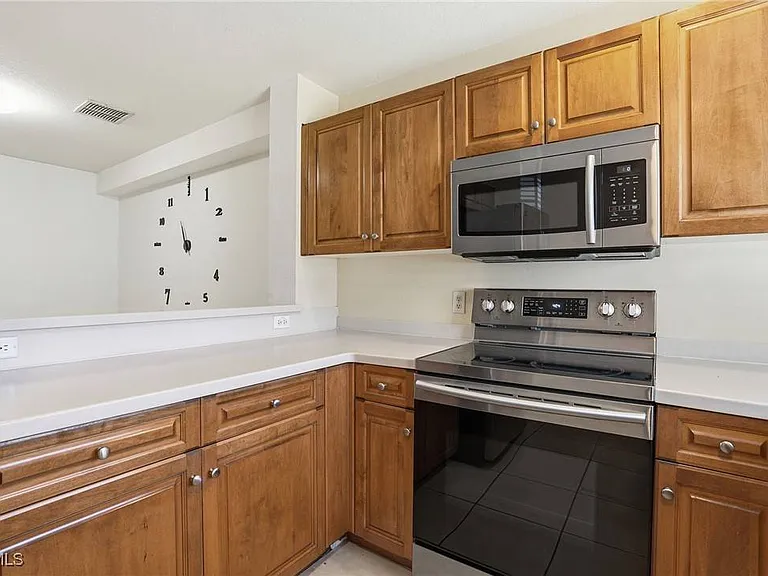 9409 Ivy Brook Run Unit# 1306, Fort Myers, FL 3391 #1 — Photo 13