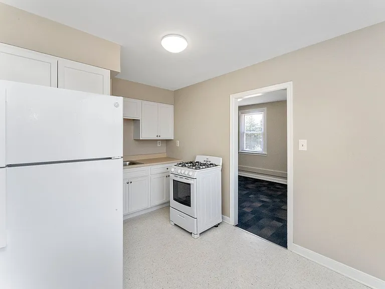 5346 Chew Ave - St. Teresa — Photo 22