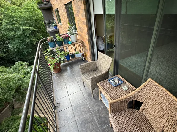 210 W Grant St APT 615, Minneapolis, MN 55403
