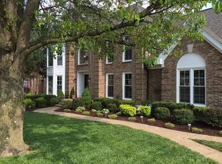 10418 Long Home Rd, Louisville, KY 40291