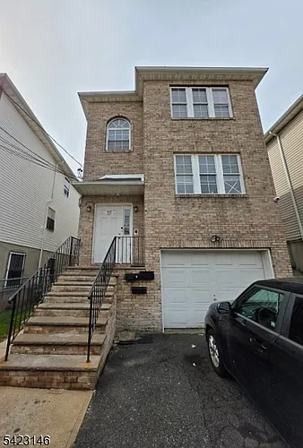 290 Sussex Ave #2 Photo 1