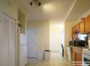 3 Sutherland Rd APT 3, Brighton, MA 02135