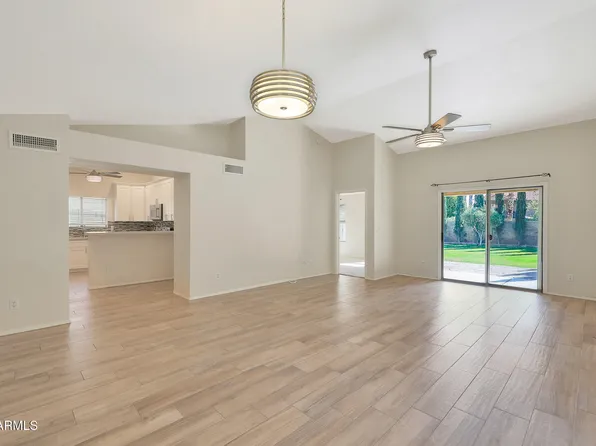 1207 W Sea Bass Court, Gilbert, AZ 85233