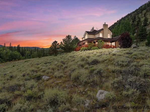 23 Broken Bridge Rd, Centennial, WY 82055