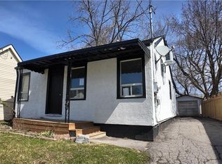 20 Parkview Rd, Saint Catharines, ON L2M5R9