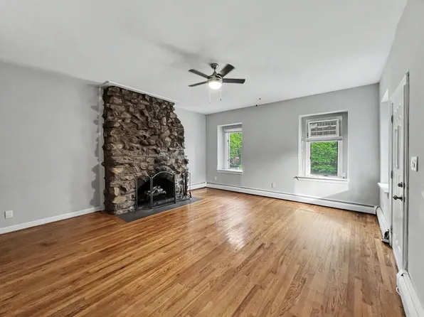 114 Walnut Avenue, 114 Walnut Ave APT 2, Wayne, PA 19087